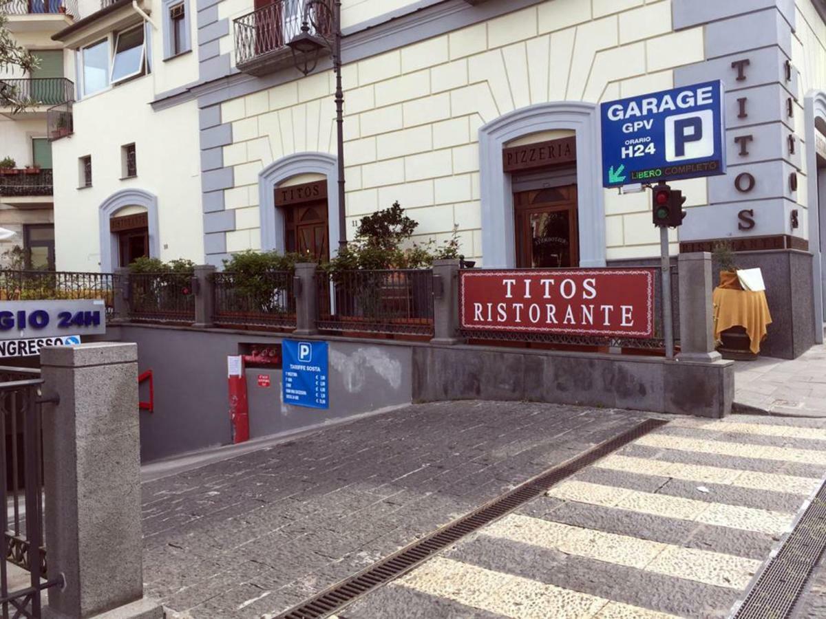Il Tulipano - Appartamento Al Centro Di Vico Equense Exteriér fotografie